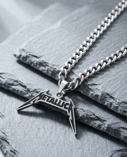 Metalica necklace