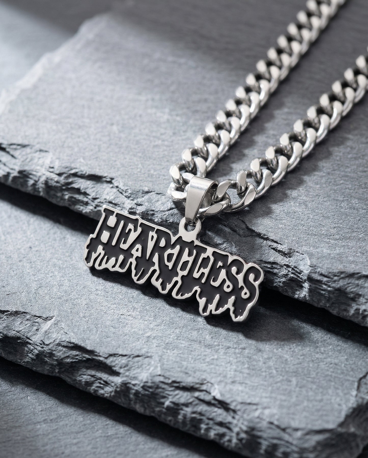 Heartless necklace
